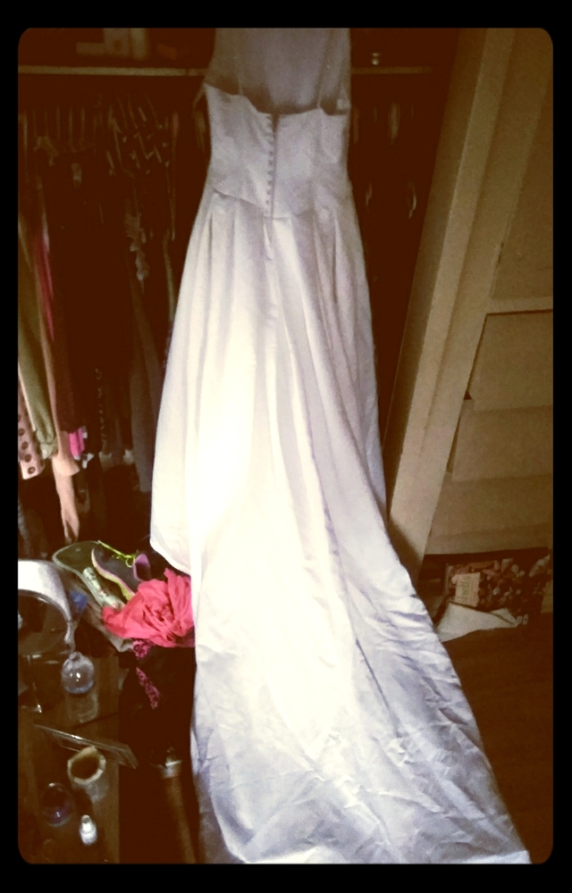 Un worn wedding gown